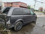 Dodge Grand Caravan - 8