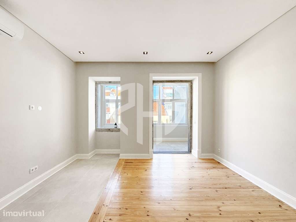 Apartamento T3 // Totalmente Renovado - Av. Almirante Reis-11