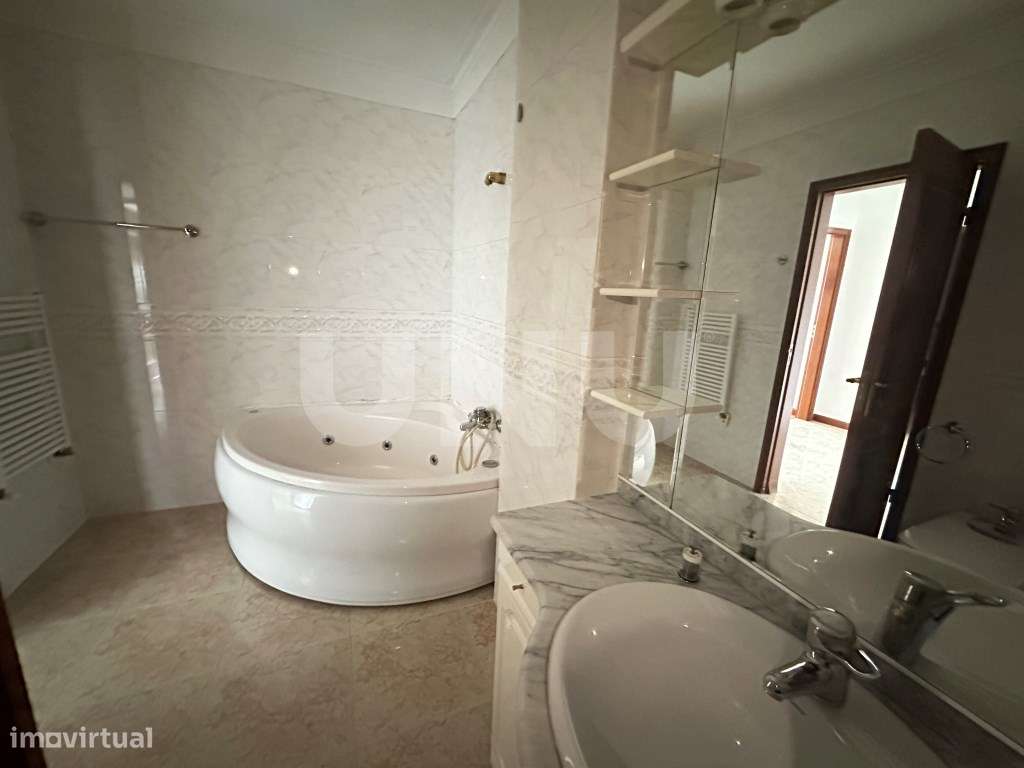 Apartamento T3-33