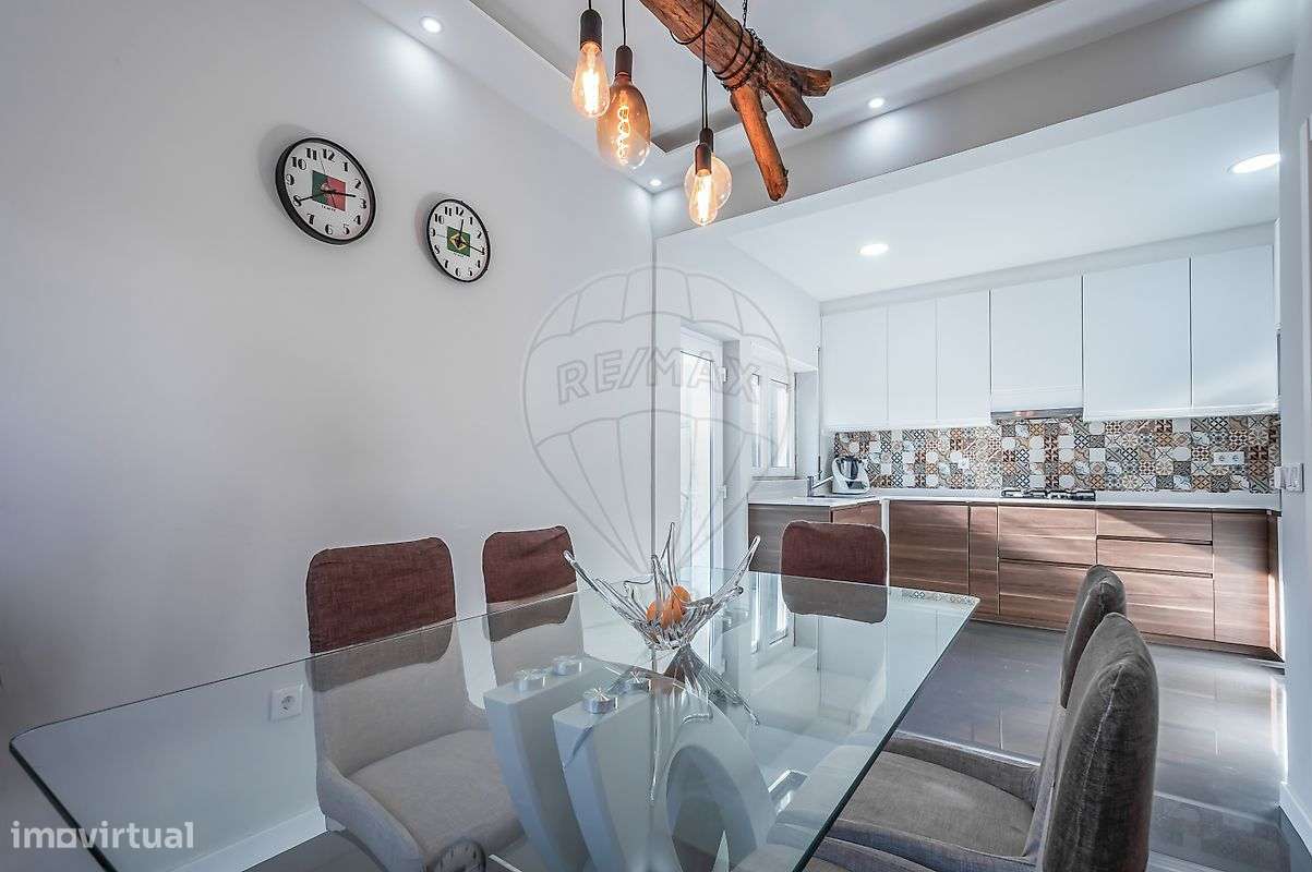 Moradia T4 para venda-8