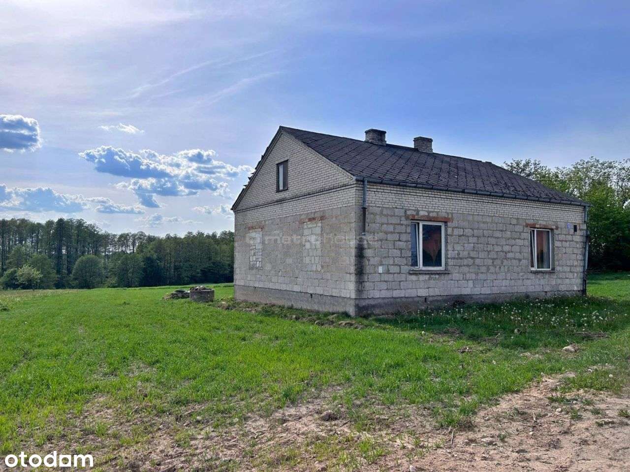 Siedlisko położone w cichej i spokojnej okolicy - Pełny obrazek: 5/13