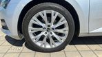 Skoda Superb 2.0 TDI SCR Style DSG - 10