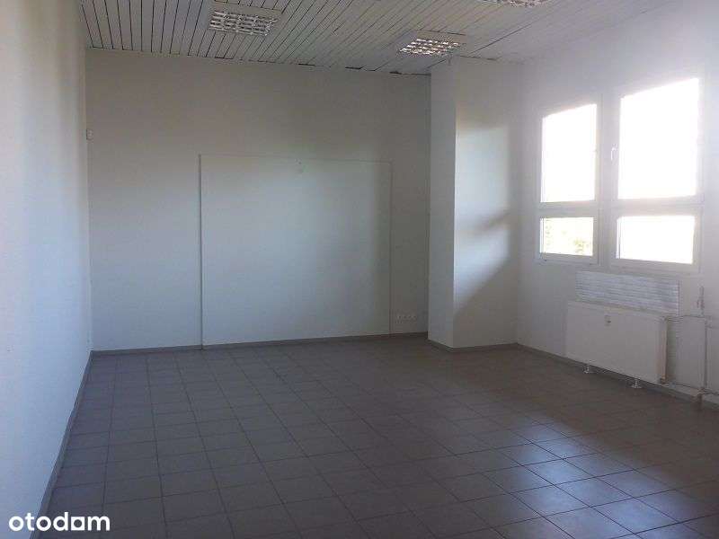 Lokal ul. Broniewskiego 23, DOSTĘPNY OD ZARAZ !!!-6