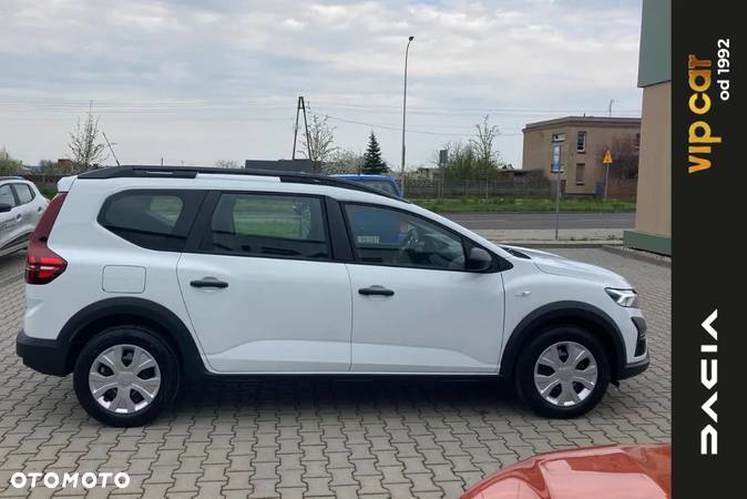 Dacia Jogger 1.0 TCe Essential 7os - 4