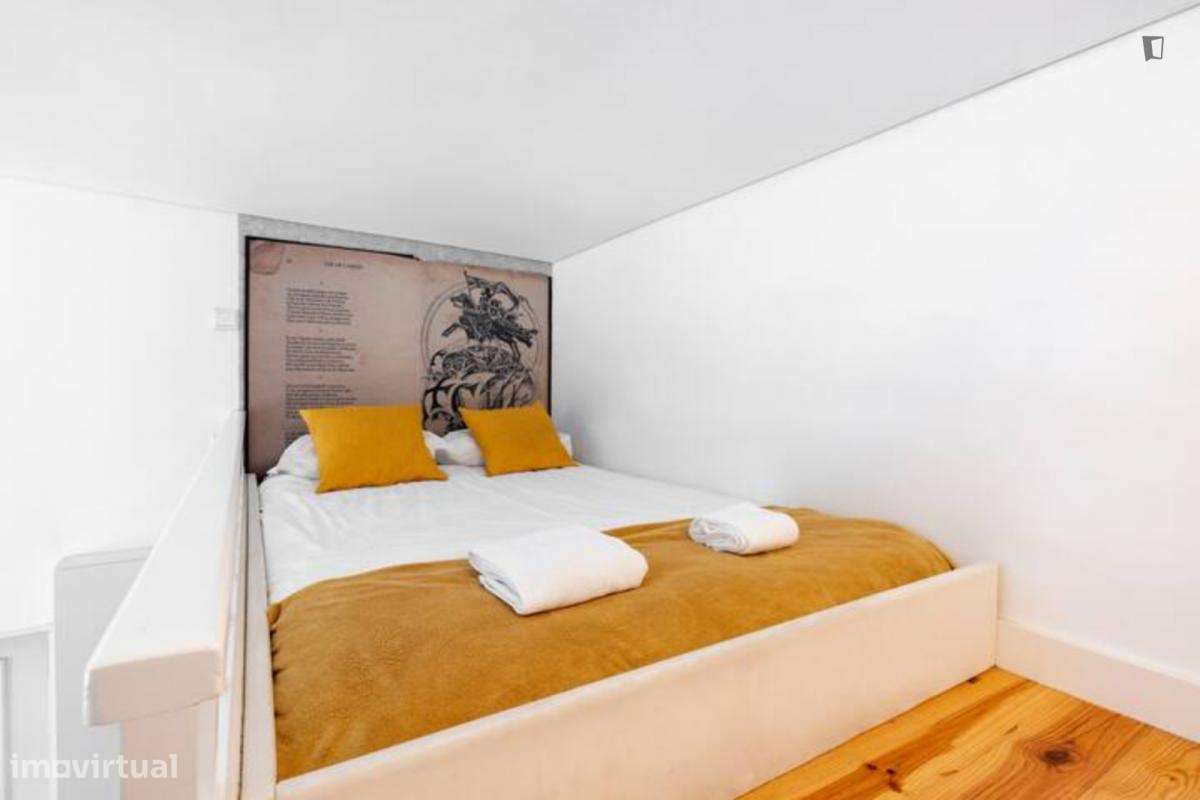 Estúdio - localizado em Santo Ildefonso Porto - Grande imagem: 5/10