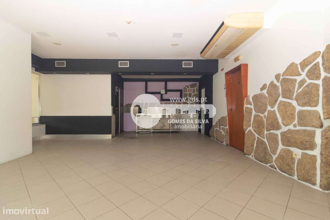 Loja para Comércio com 120 m² em São Vítor, Braga - Grande imagem: 4/20