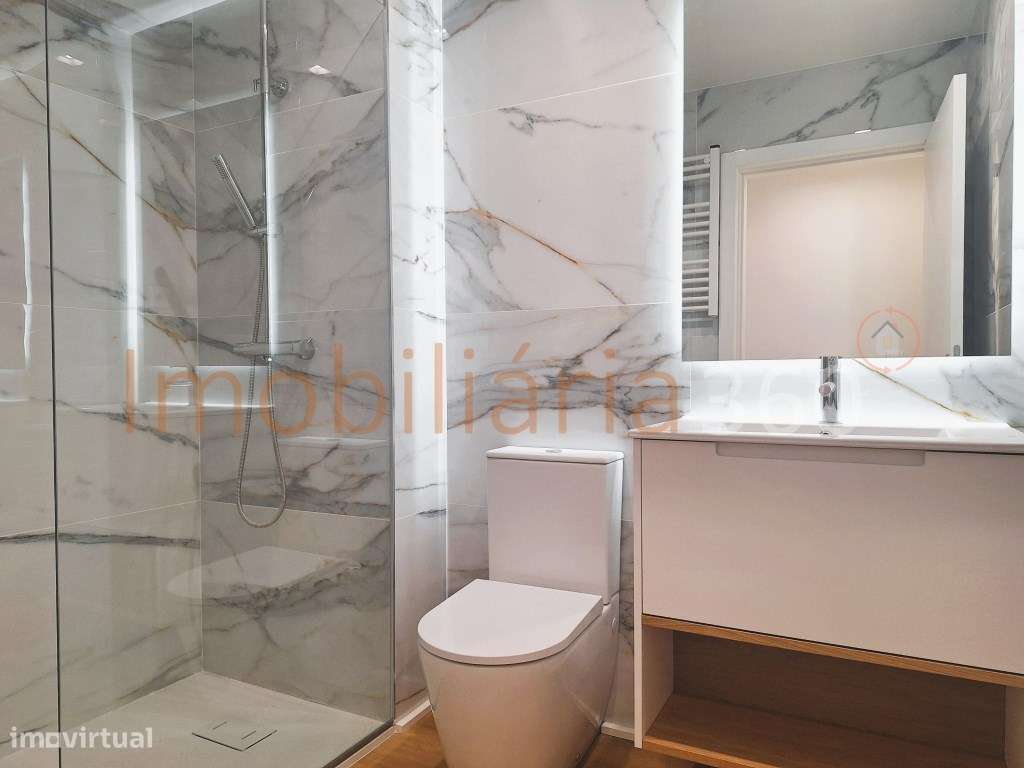 **Apartamento T2 Duplex Novo com Terraço em Matosinhos**-10