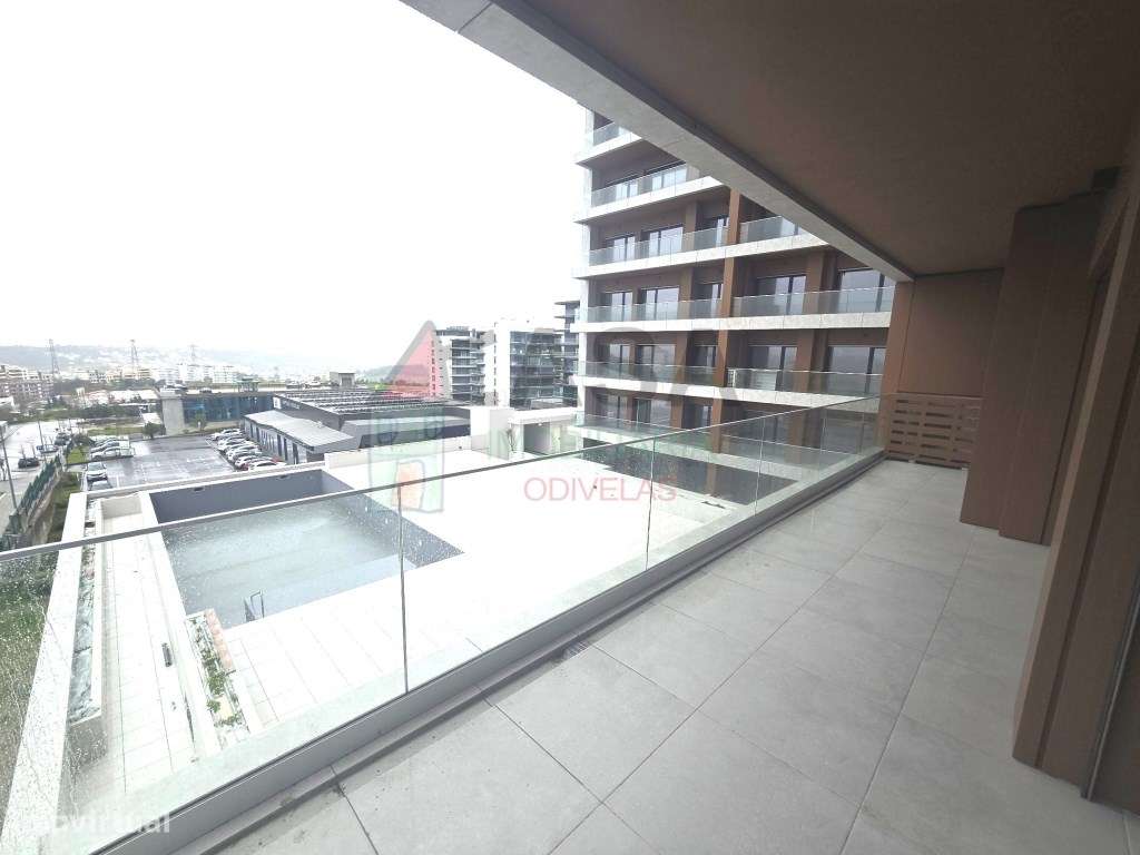 Apartamentos T2 e T3 em condomínio fechado com piscina-19