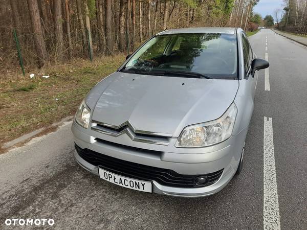 Citroën C4 Coupe 1.4 16V 90 Jahre - 33