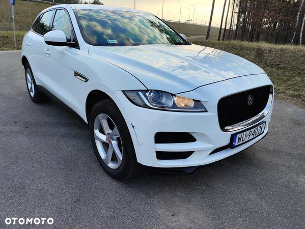 Jaguar F-Pace 2.0 i4D RWD Pure - 13