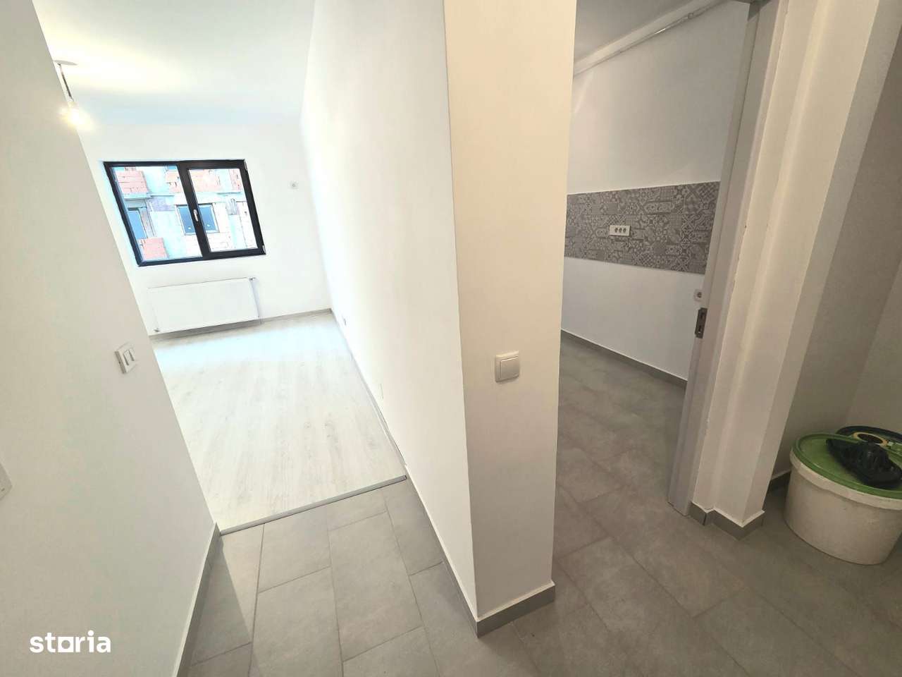 Garsoniera cartier Militari Residence - mutare imediata!! - Imagine principală: 4/9