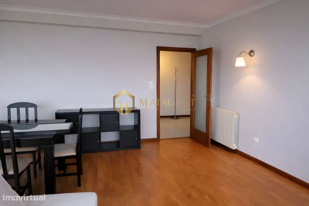 Apartamento T2 Mobilado com Garagem em Moreira da Maia - Grande imagem: 5/16