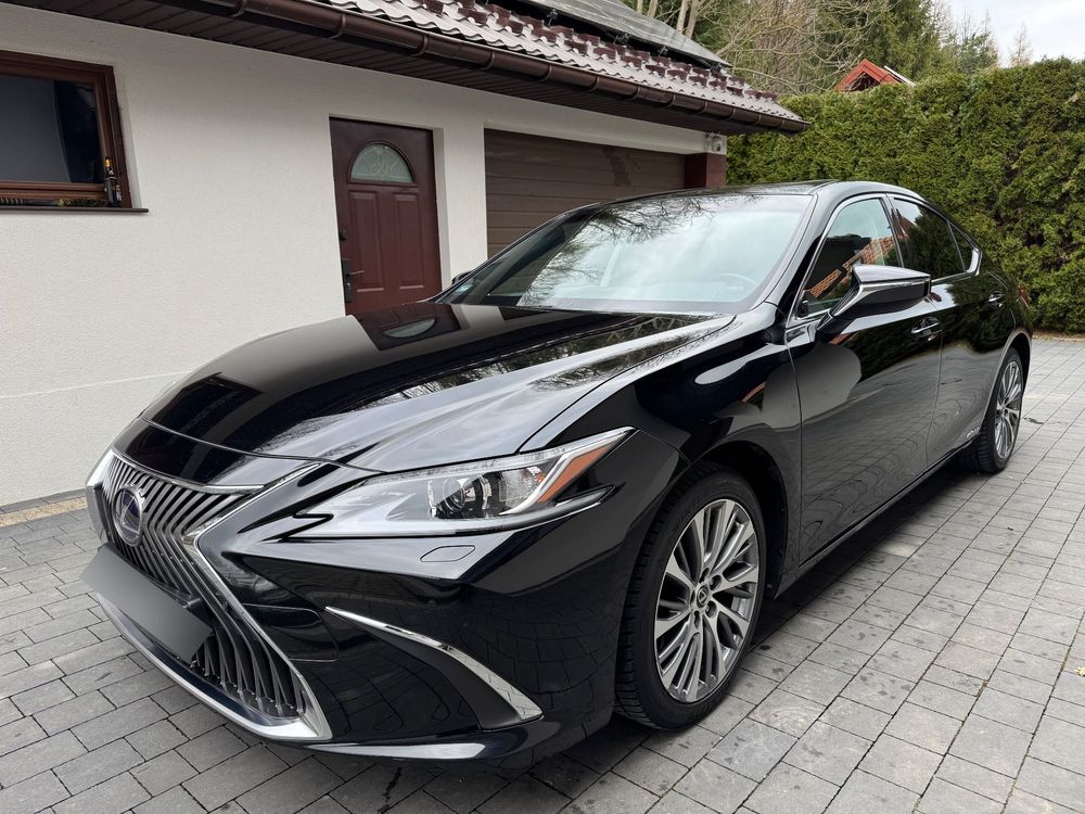 Lexus ES 300h Elegance 2019