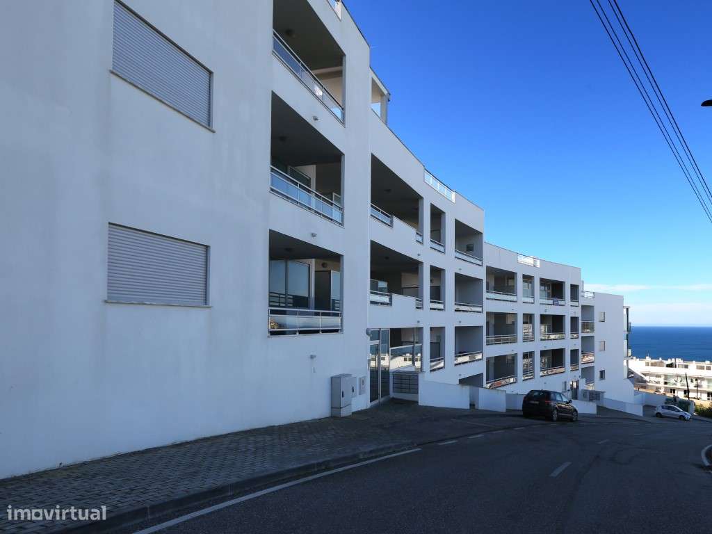 Penthouse T2 com vista panorâmica de mar e terraço privado em condo...-44