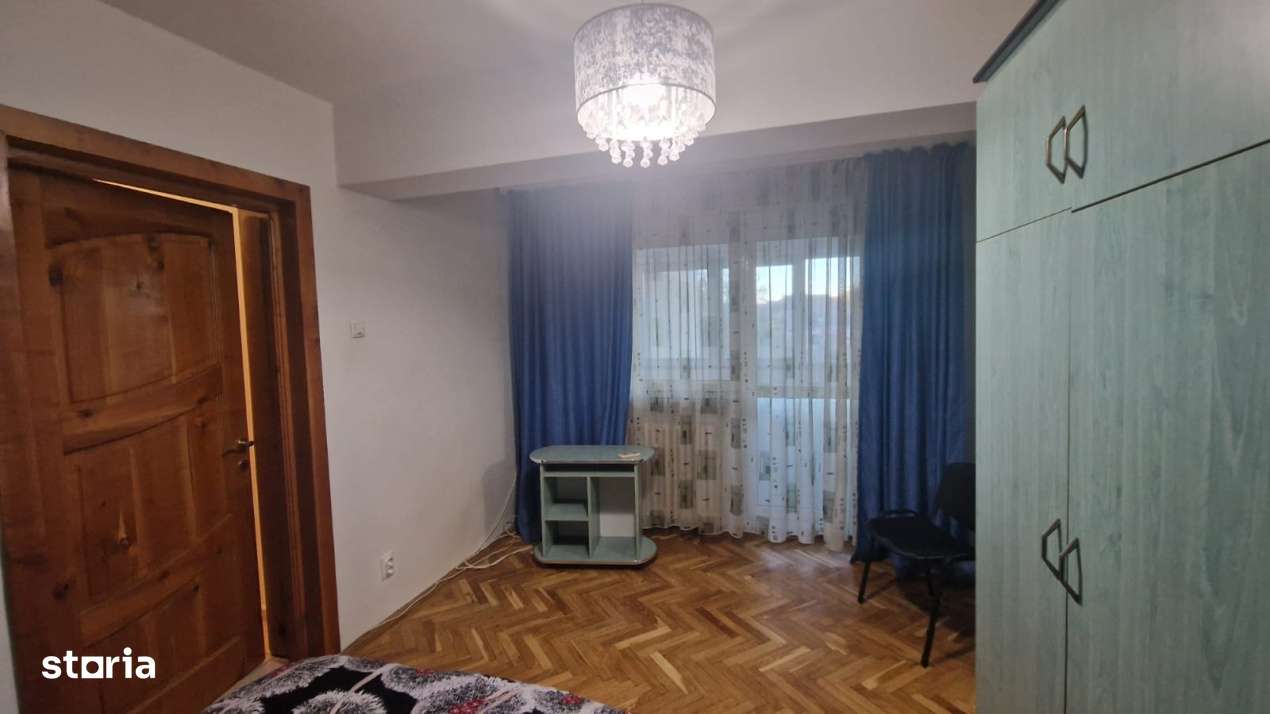 Apartament 2 camere, decomandat, 63mp, centru, zona Ramada - Imagine principală: 4/10