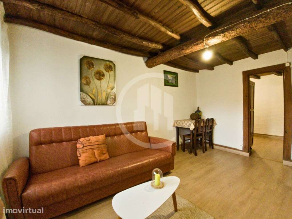 Moradia Remodelada T1 + 2 | Freixial - Fundão-1