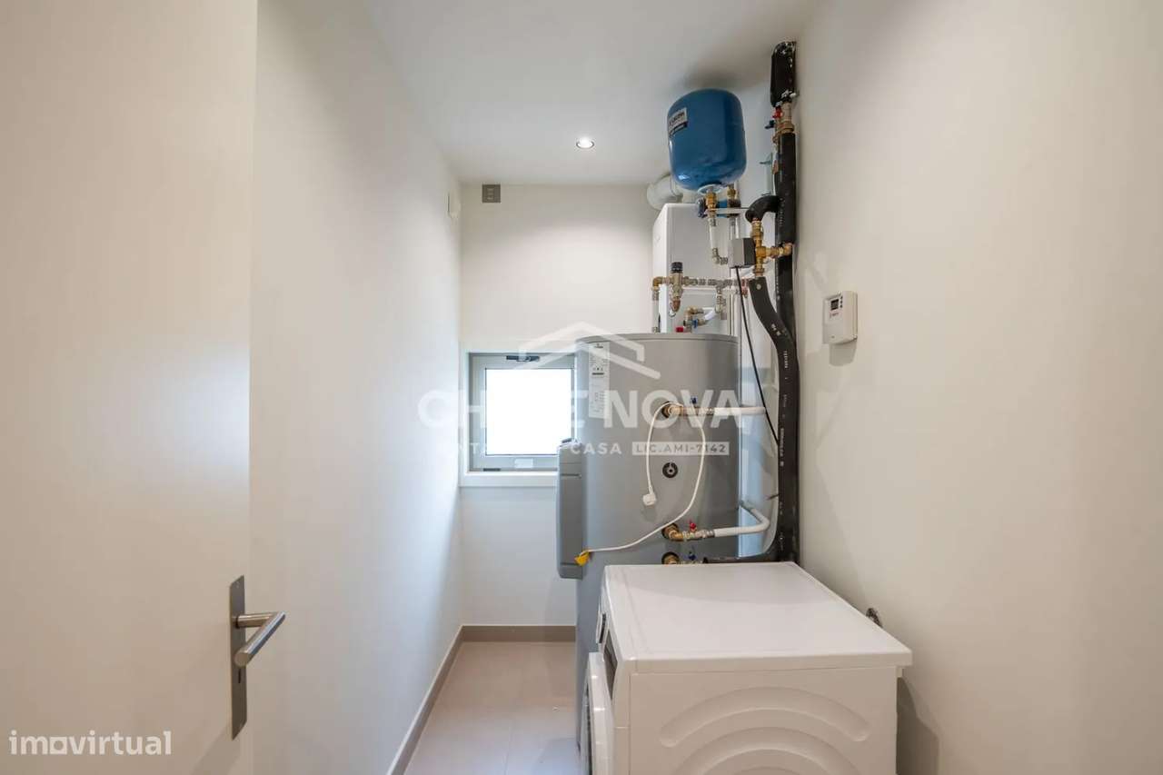 Apartamento T3 Novo c/ 2 Lugares de Garagem em Canidelo-14