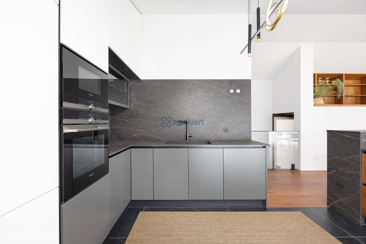 APARTAMENTO T3 JUNTO AO CASTELO LEIRIA - FACÇÃO E-32