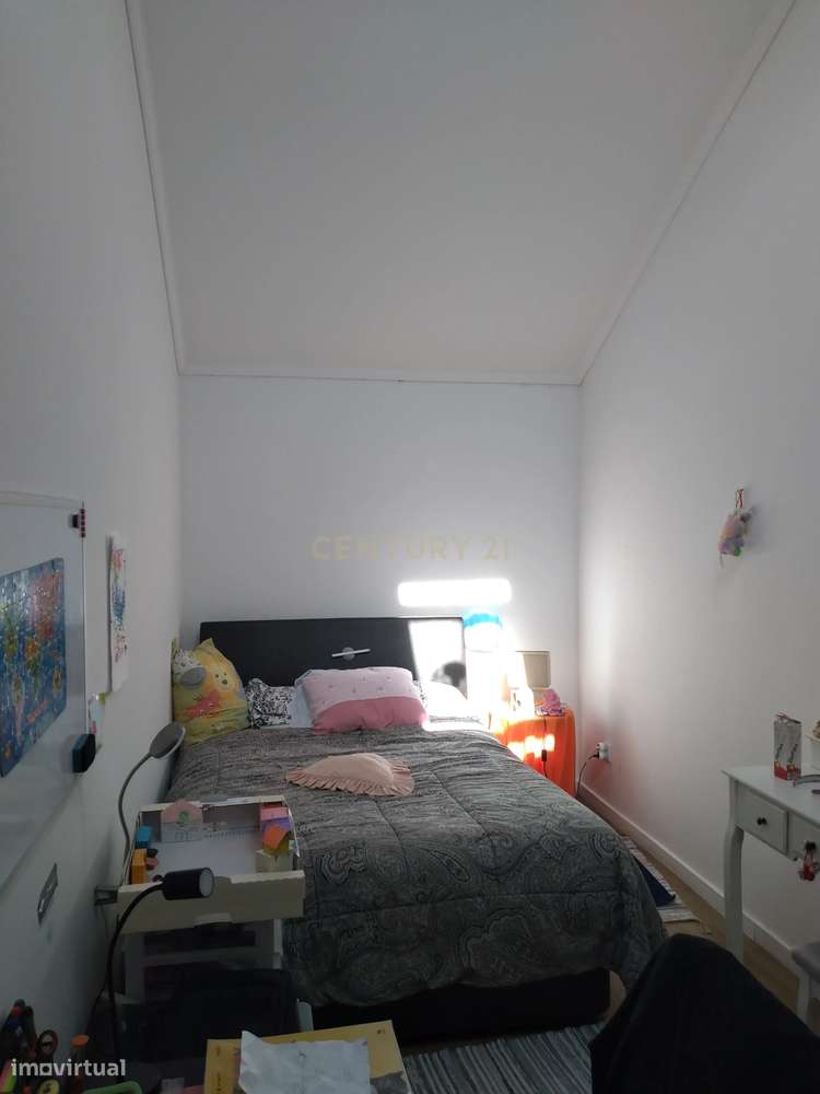 Moradia T2+1 em Alpriate - Vialonga-7