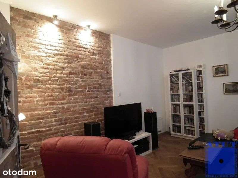 Piekne czteropokojowe w kamienicy blisko Rynku-10