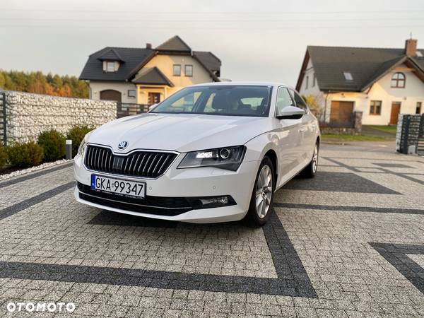 Skoda Superb 1.6 TDI Ambition DSG - 33