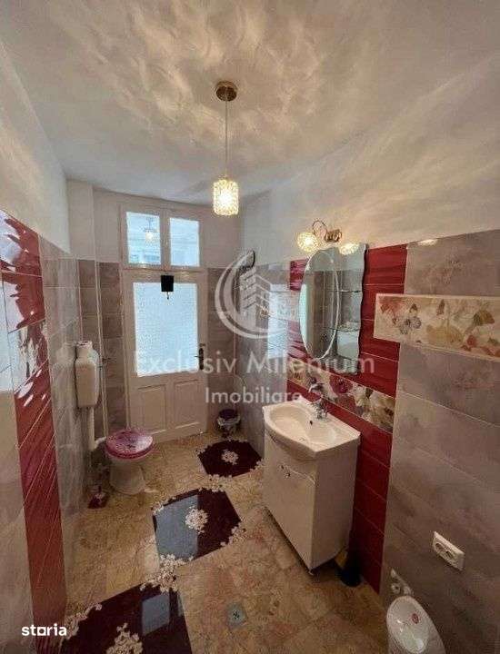 Casa la Curte Piata Muncii - Calea Calarasi Birouri - Imagine principală: 5/8