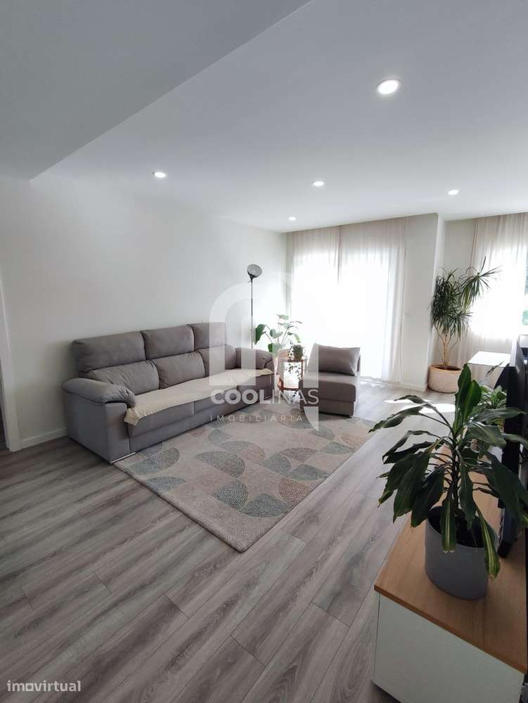 T2 Recente com logradouro e arrecadação ideal para escritório-8