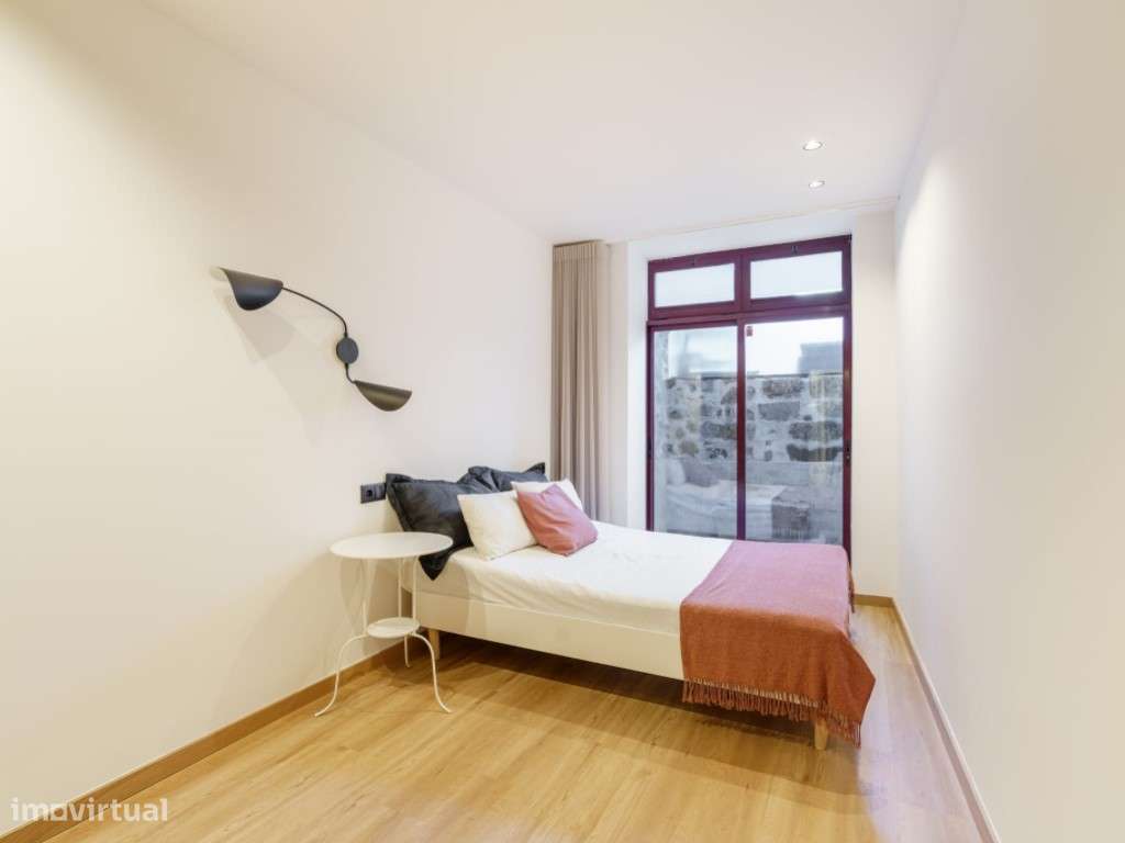 Edifício de rendimento no centro histórico de Braga - Rua de Santo ...-13