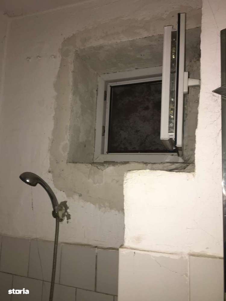 Apartament semidecomdat 2 camere, Micro 17-4