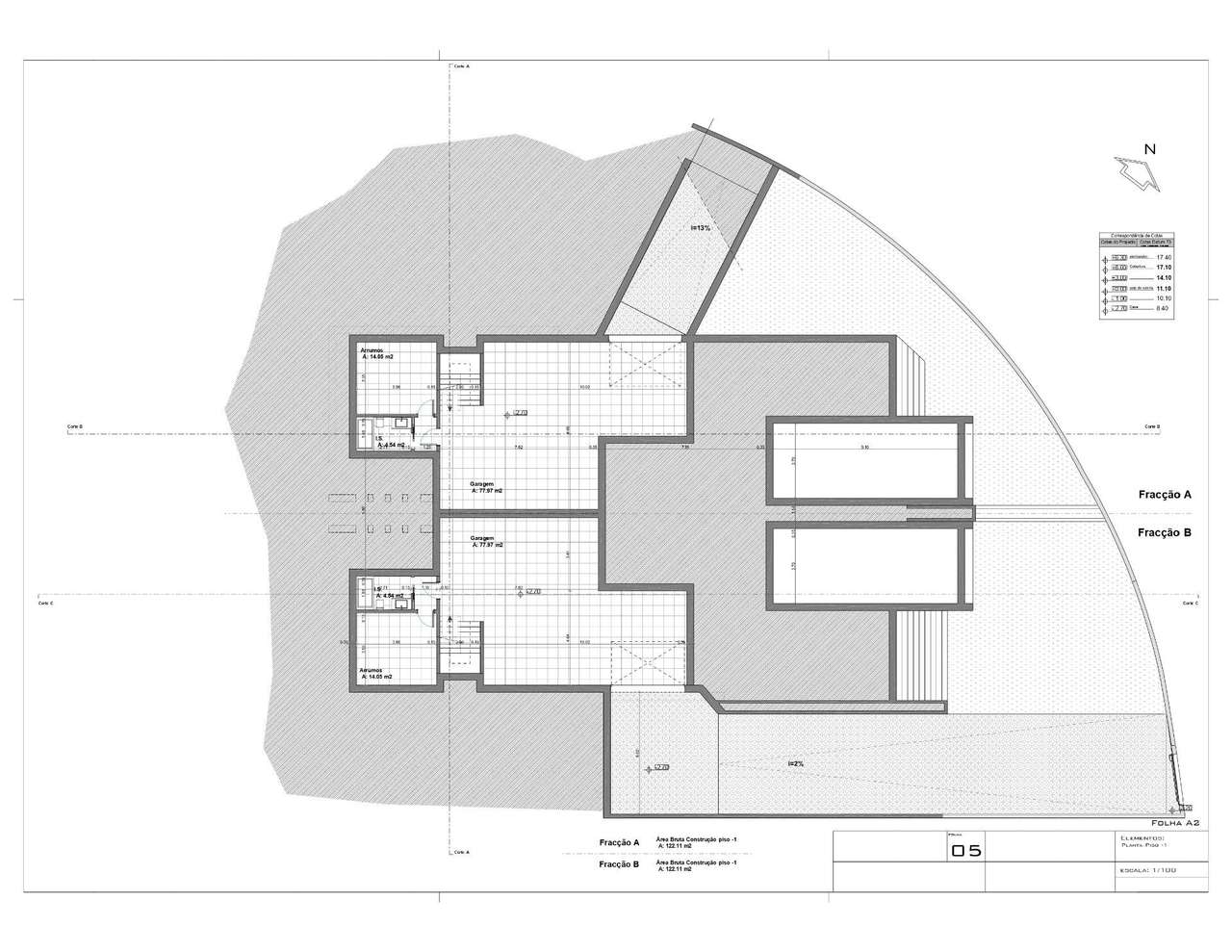 Moradia T4 de Luxo em Construção com Piscina de Água Salgada em...-38