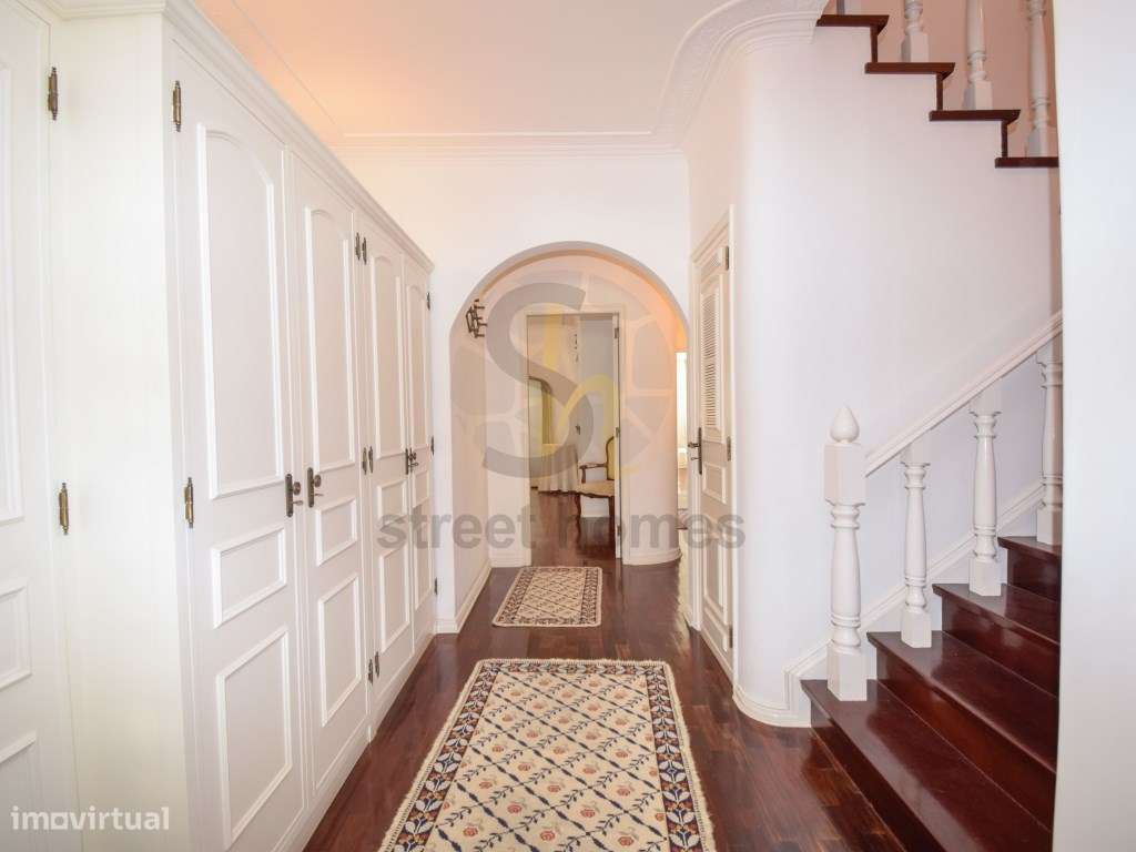 Moradia T6 com piscina na Quinta da Bicuda Cascais-27