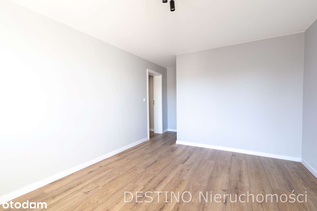 Sprzedam 3pokojowe mieszkanie z balkonem - I piętro-10