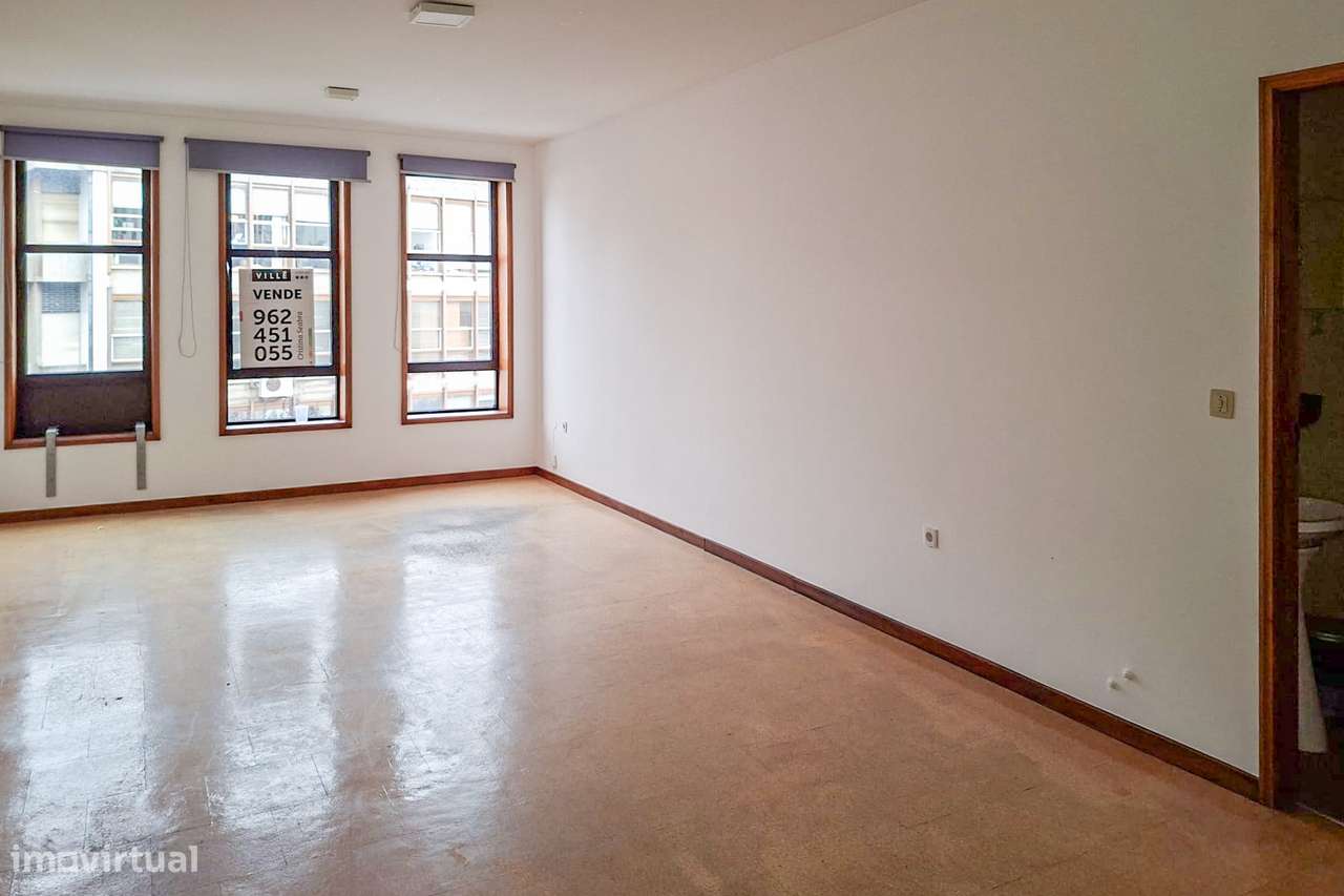 Escritório  Arrendamento em Águeda e Borralha,Águeda - Grande imagem: 3/12