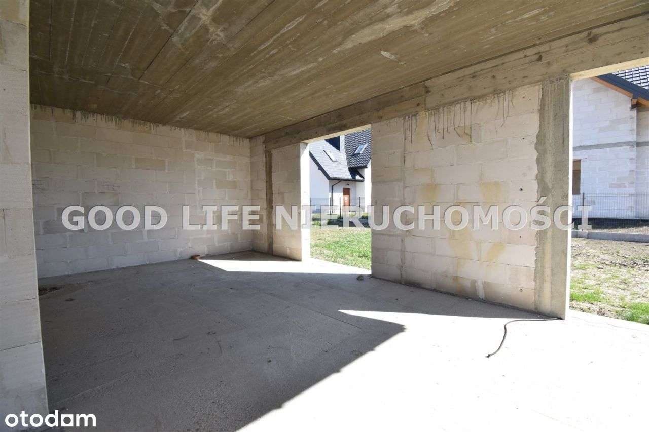 Dom wolnostojący z garażem w bryle budynku - Pełny obrazek: 4/12