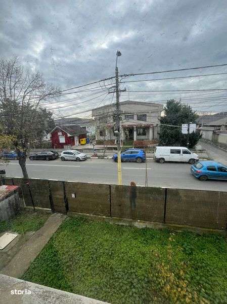 Vila de vanzare Techirgiol central, renovabila cu potential turistic - Imagine principală: 4/8