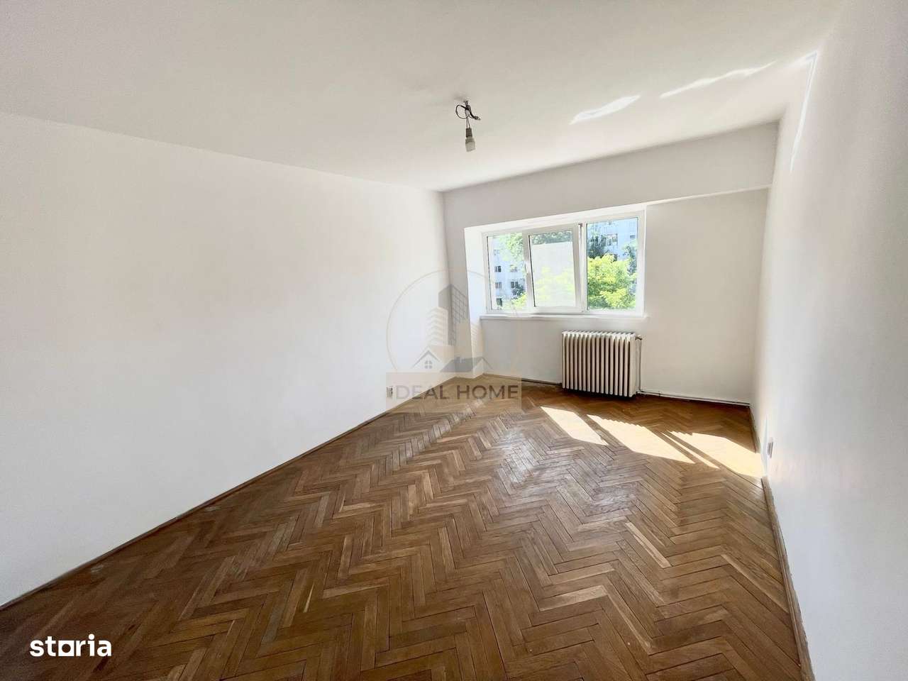 4 camere - etajul 2 - 86mp -izolat - bloc din 1980 - Imagine principală: 1/11