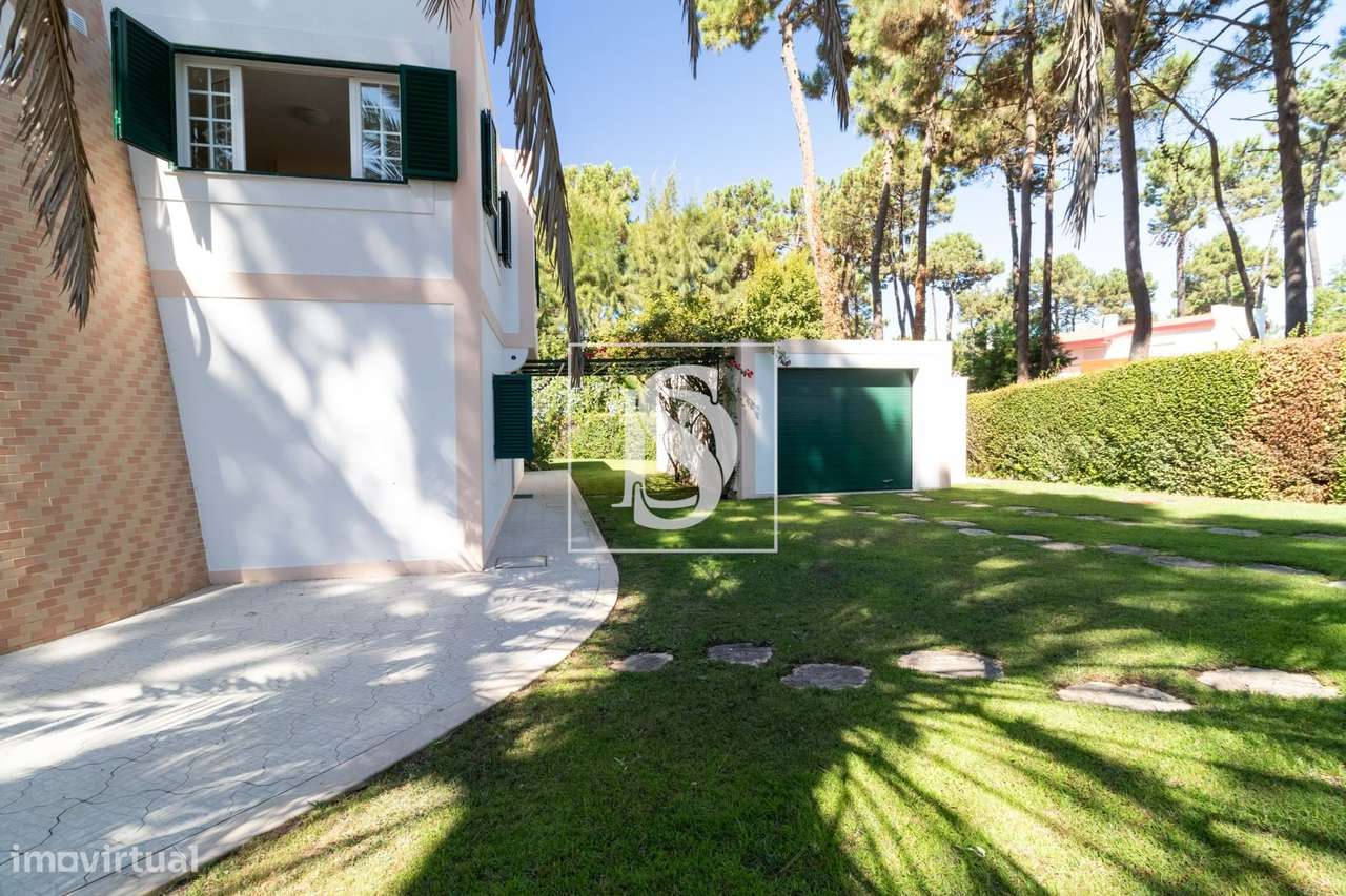 Herdade da Aroeira- Moradia T8 para arrendamento - Grande imagem: 4/47