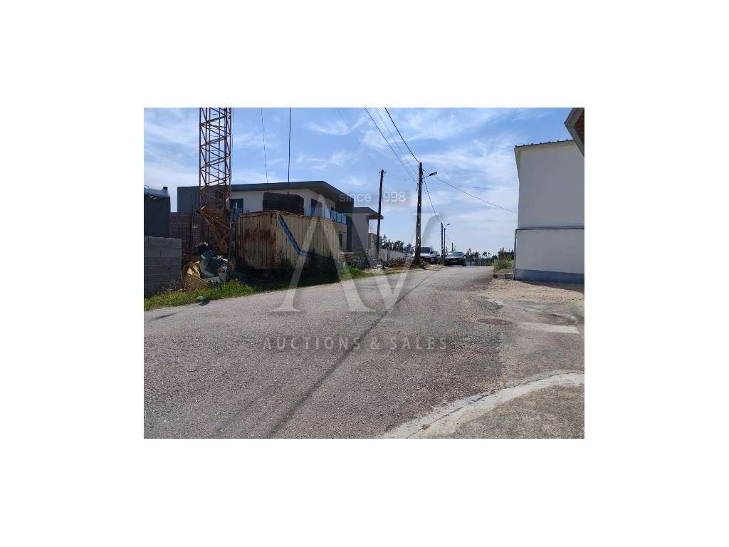 MORADIA T4 MODERNA A 15 min de LEIRIA e das PRAIAS-6