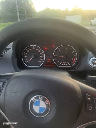 BMW 118 d - 10