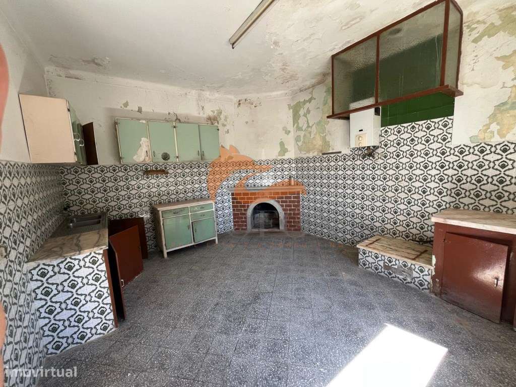 Moradia com 4 quartos e jardim em Lourosa, Oliveira do Hospital-20