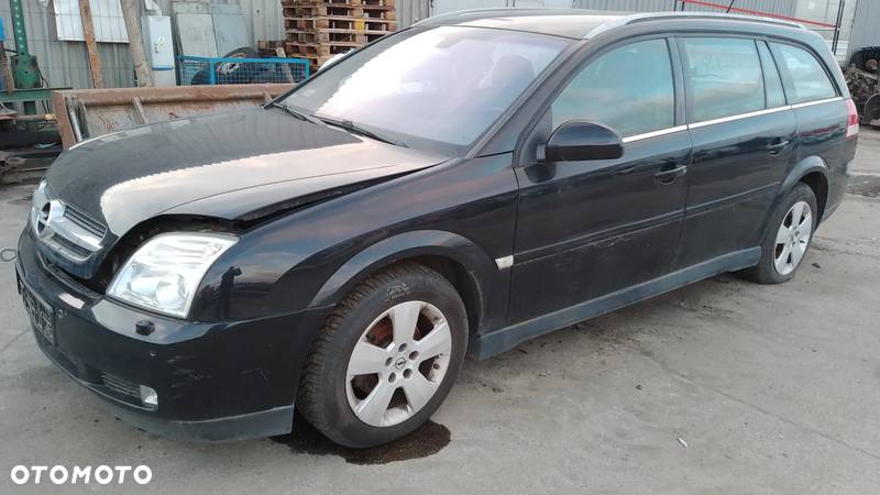 0114 OPEL VECTRA C przeznaczeniem na części !! - 1