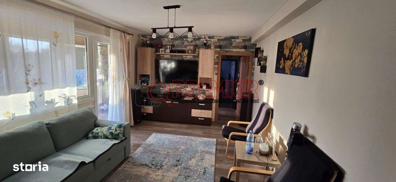 Apartament 3 camere - Strada Stupilor