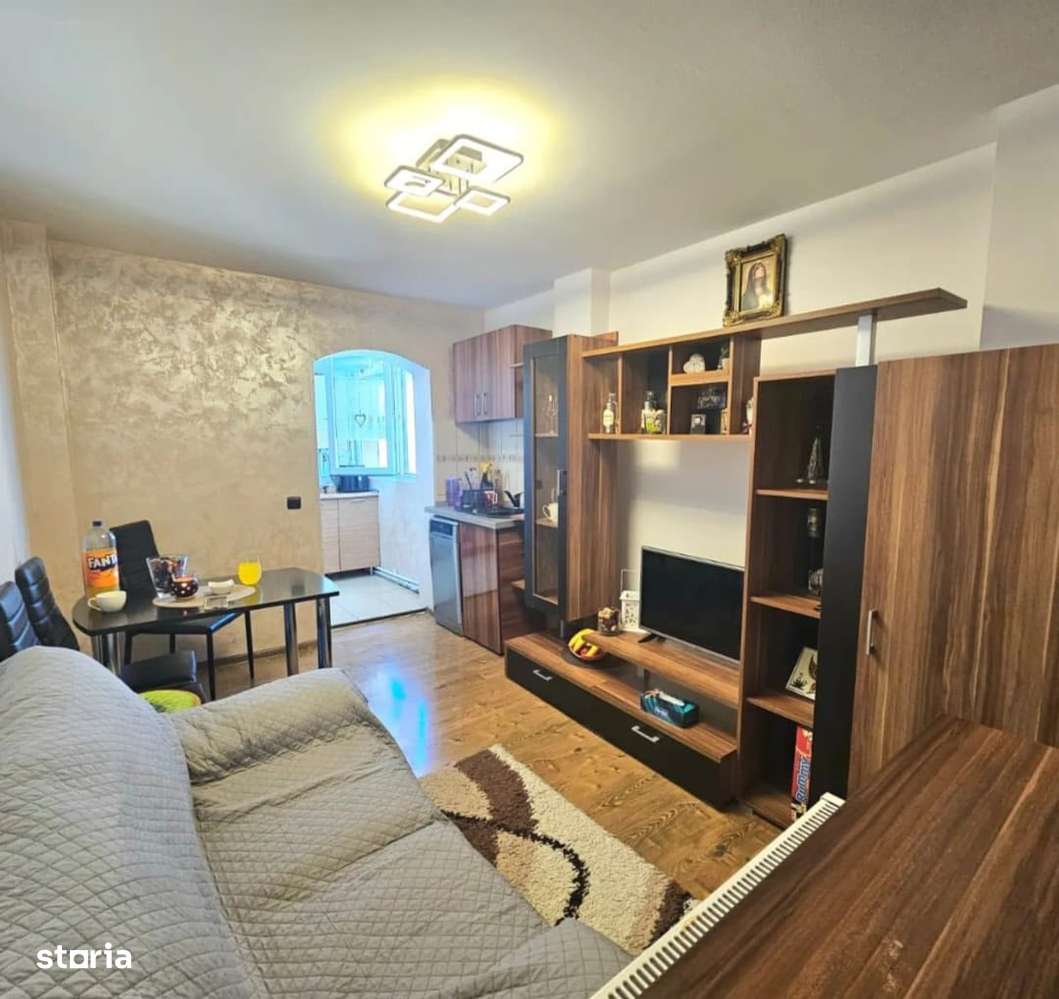 Apartament 3 camere, Str Siretului, COMISION 0-1