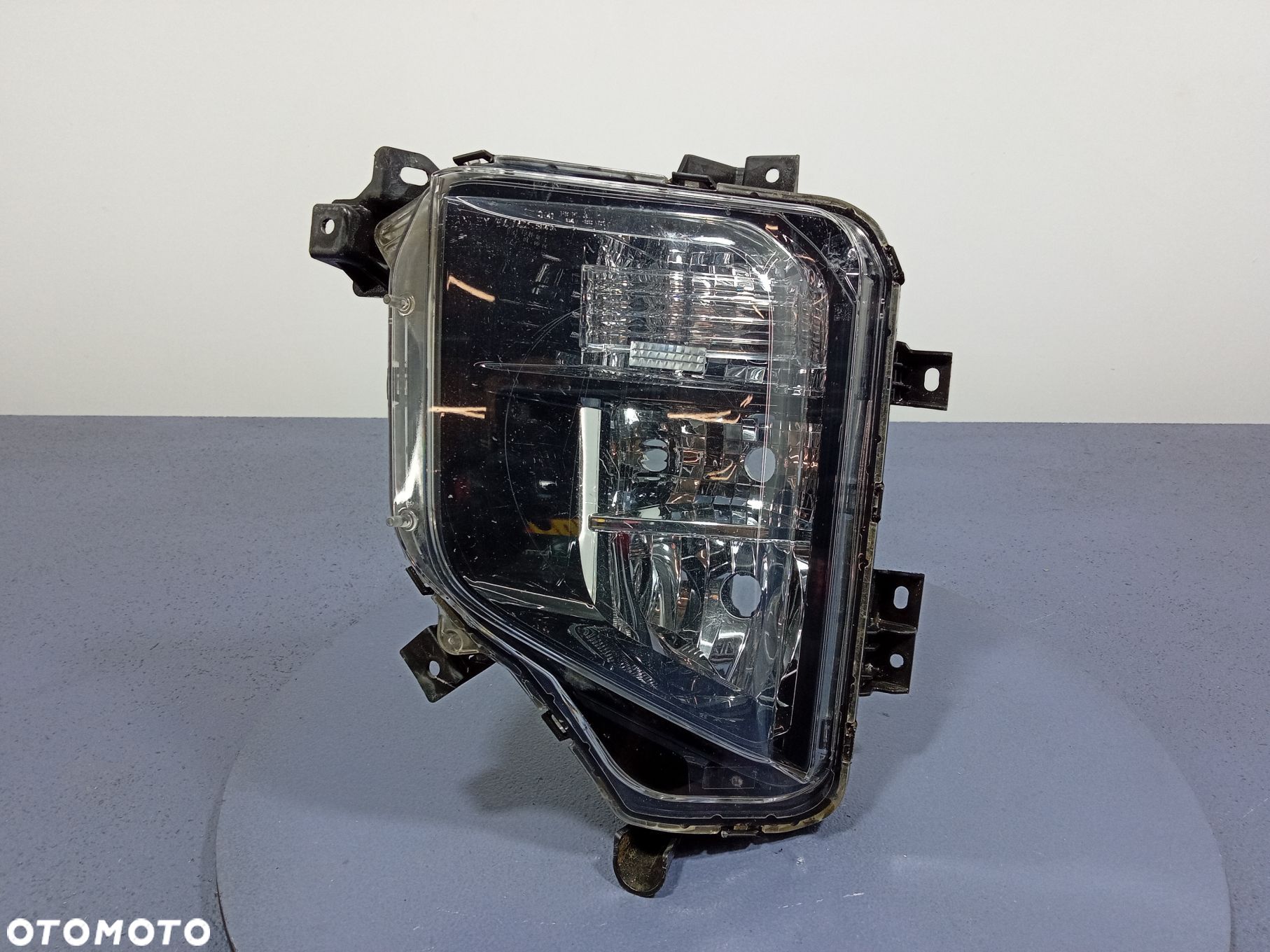 MITSUBISHI L200 IV LIFT 19-23 HALOGEN PRZÓD LEWY 8315A059 - 1