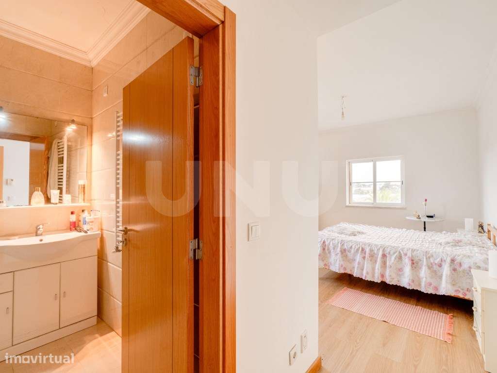 Quinta com 4,8 hectares e casa T9 em Vila Nova da Baronia-44