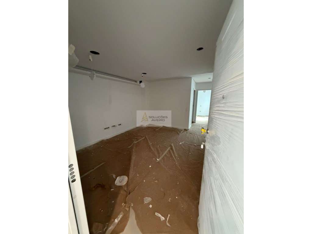 Apartamento T1 Novo - Bairro do Alboi - Aveiro-5