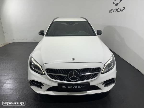 Mercedes-Benz C 300 de AMG Line - 4