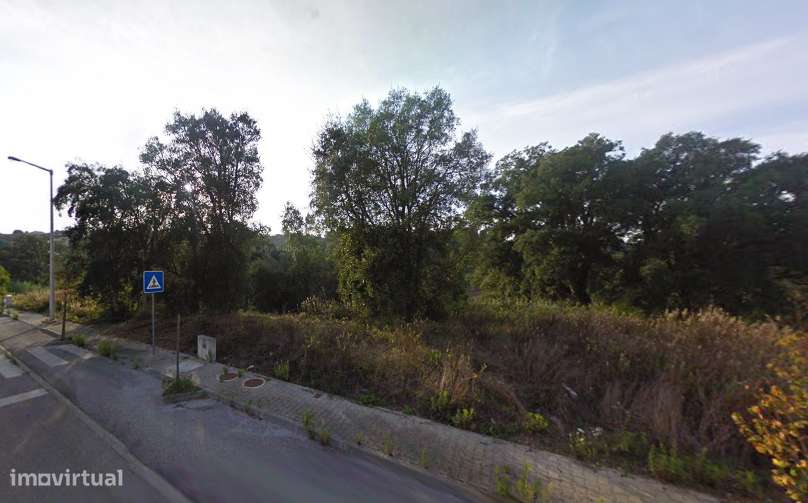 Terreno em Leiria, Leiria - Grande imagem: 1/8