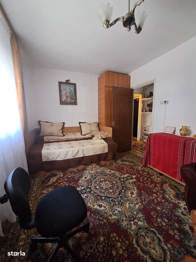 Vând garsoniera Mioveni parter, Maxi-Taxi - Imagine principală: 2/7