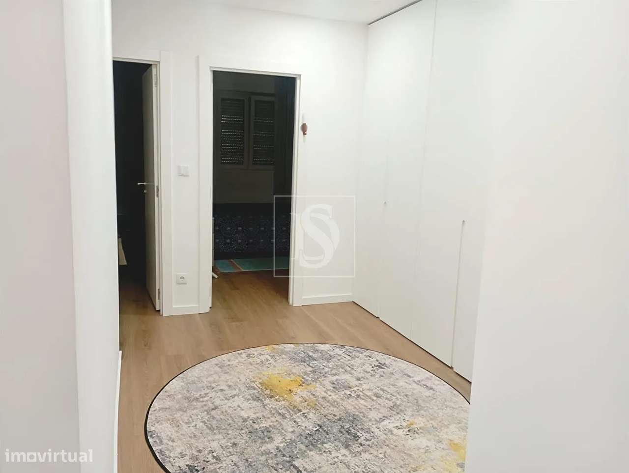 Apartamento T3, renovado, em Matosinhos-6